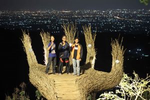 Hutan Pinus Pengger sumber ig @Alfarabi_09