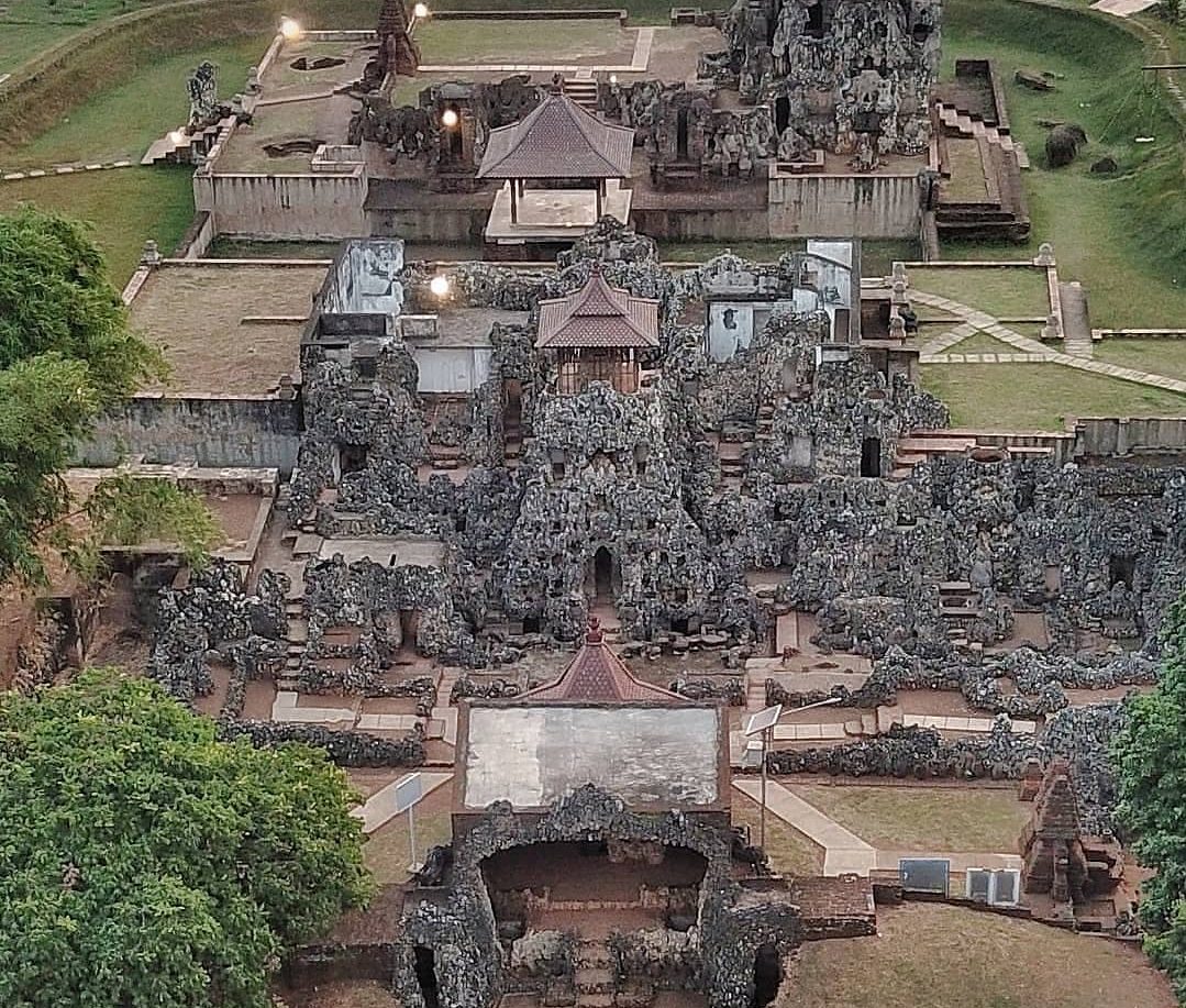 Goa Sunyaragi sebagai salah satu peninggalan bersejarah milik Indonesia