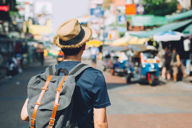 Traveling hemat dan tetap nyaman, Sumber: trac.astra.co.id